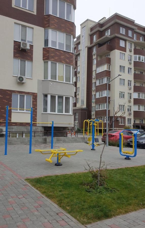 Уютная Квартира На Сутки С Видом На Море И Близостю Пляжа كريزهانيفكا المظهر الخارجي الصورة